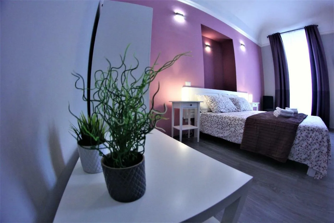 B&B Terre Di Catania Bed & Breakfast